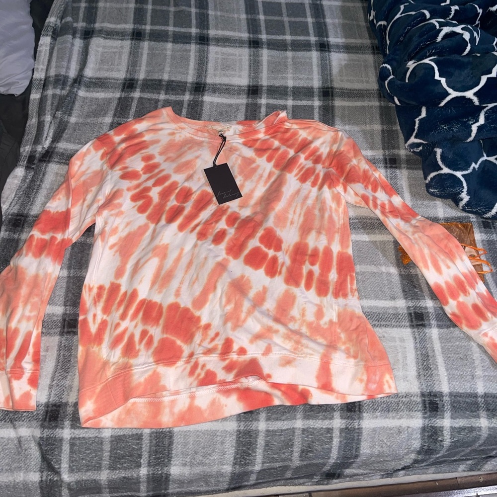 Size medium orange tie dye